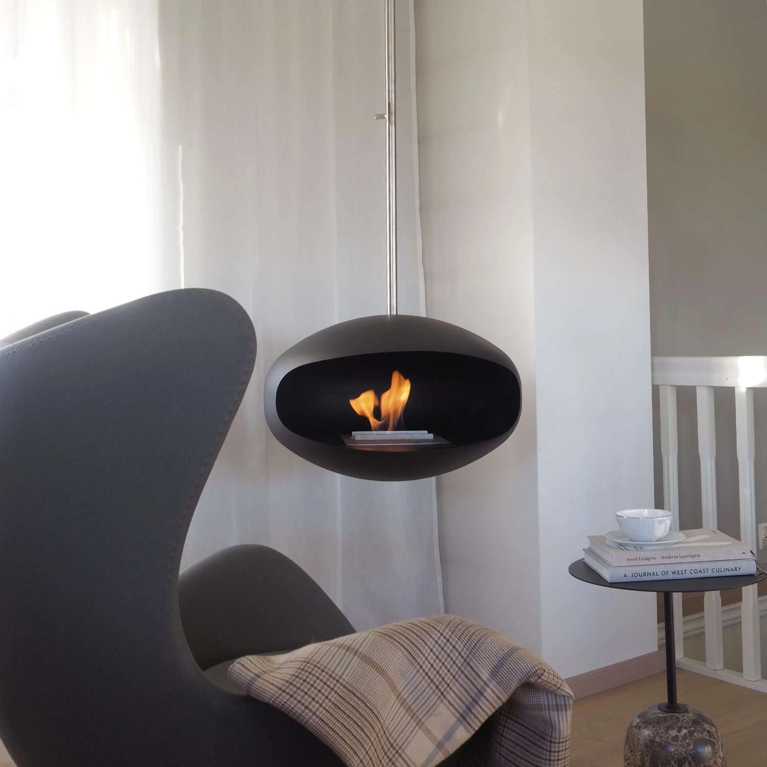 Cocoon Aeris terästangolla